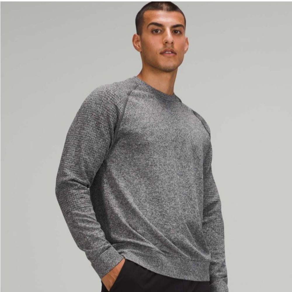 Lululemon Engineered Warmth Long Sleeve Crew Mens Large Gray Merino Wool Blend